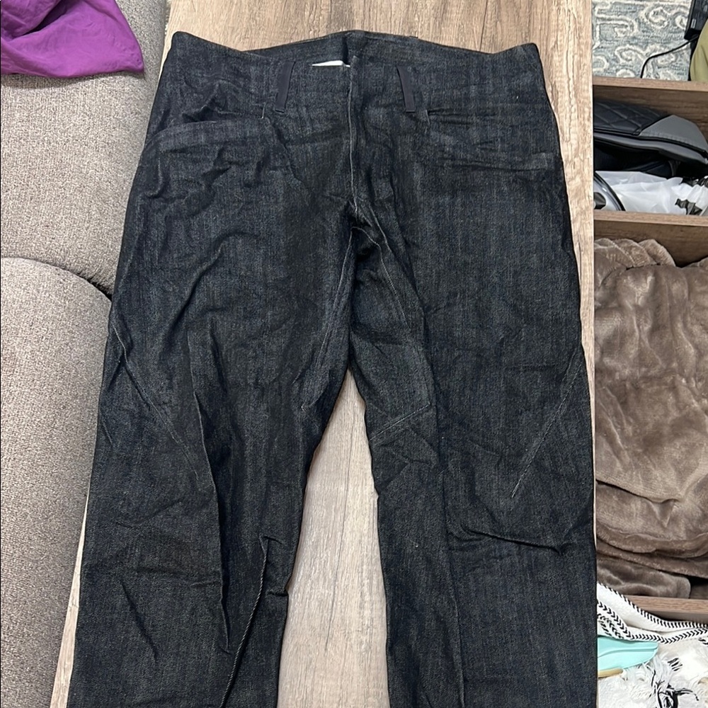 Arc'teryx Black Relaxed Jeans Effortless Style